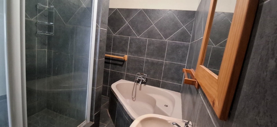 3 Bedroom Property for Sale in Gonubie Eastern Cape
